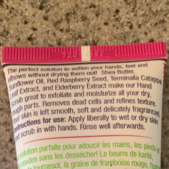 NWT Human + Kind Hand Scrub - Picture 2 of 2